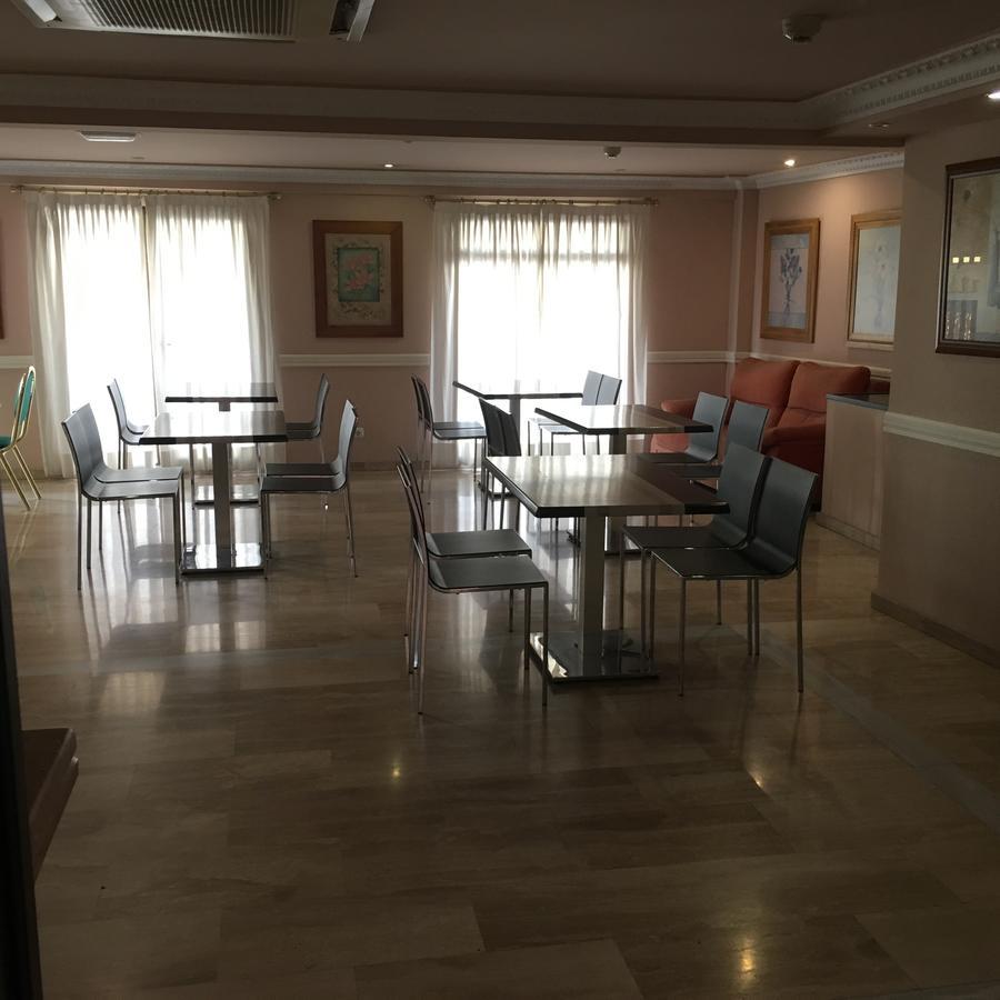 Hotel Avenida Leganés Extérieur photo